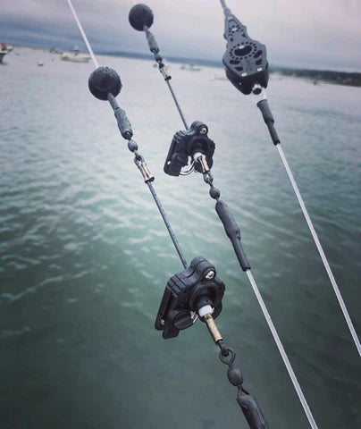 R&R Tackle R2 Outrigger Clip Pair